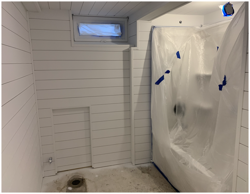 Shiplap bathroom painting