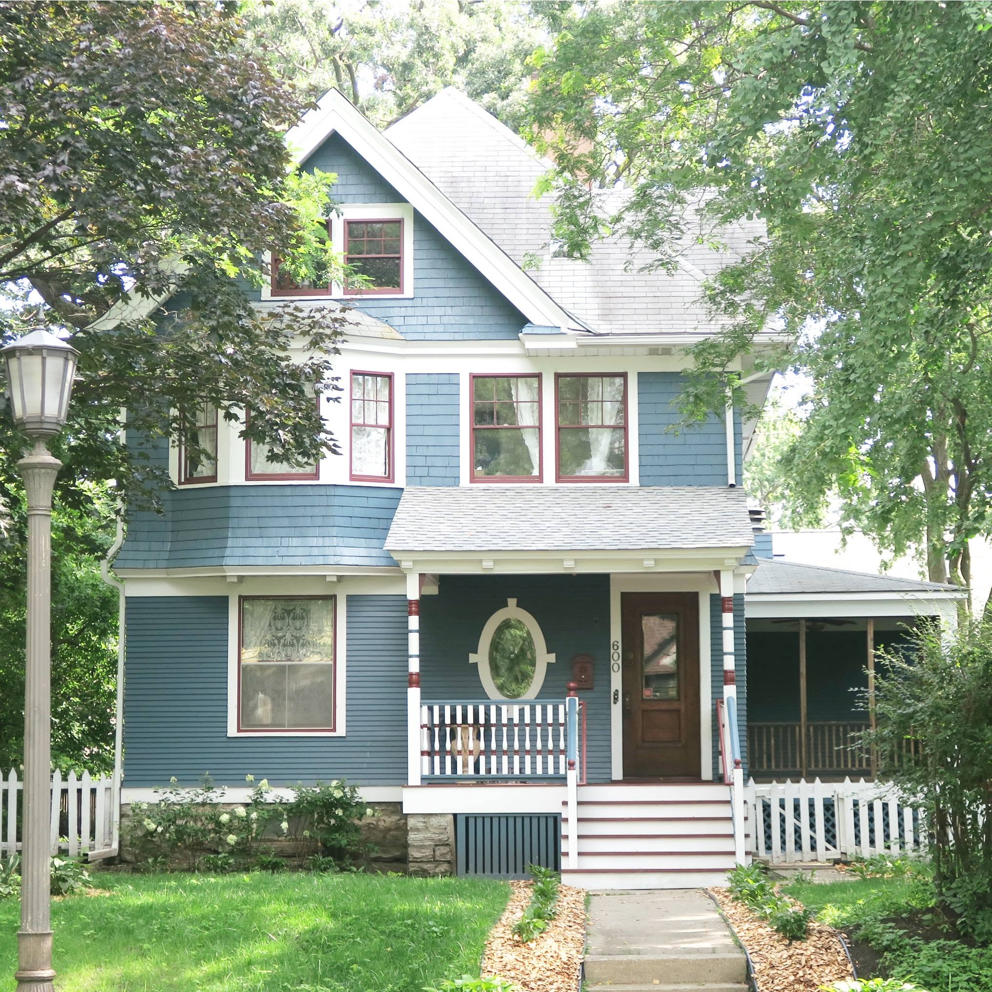 Multi-color exterior house painting Twin Cities